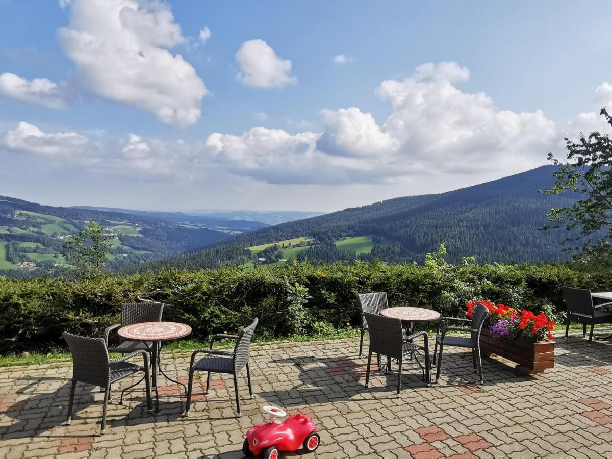 Alpengasthof Fernblick Moenichkirchen Bagian luar foto
